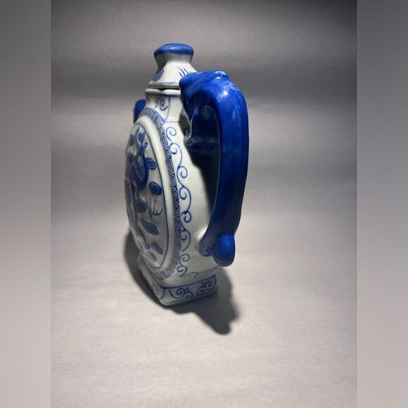 Vtg Dragon Design TeaPot Decorative White Blue Collectible Made In China - Picture 5 of 9